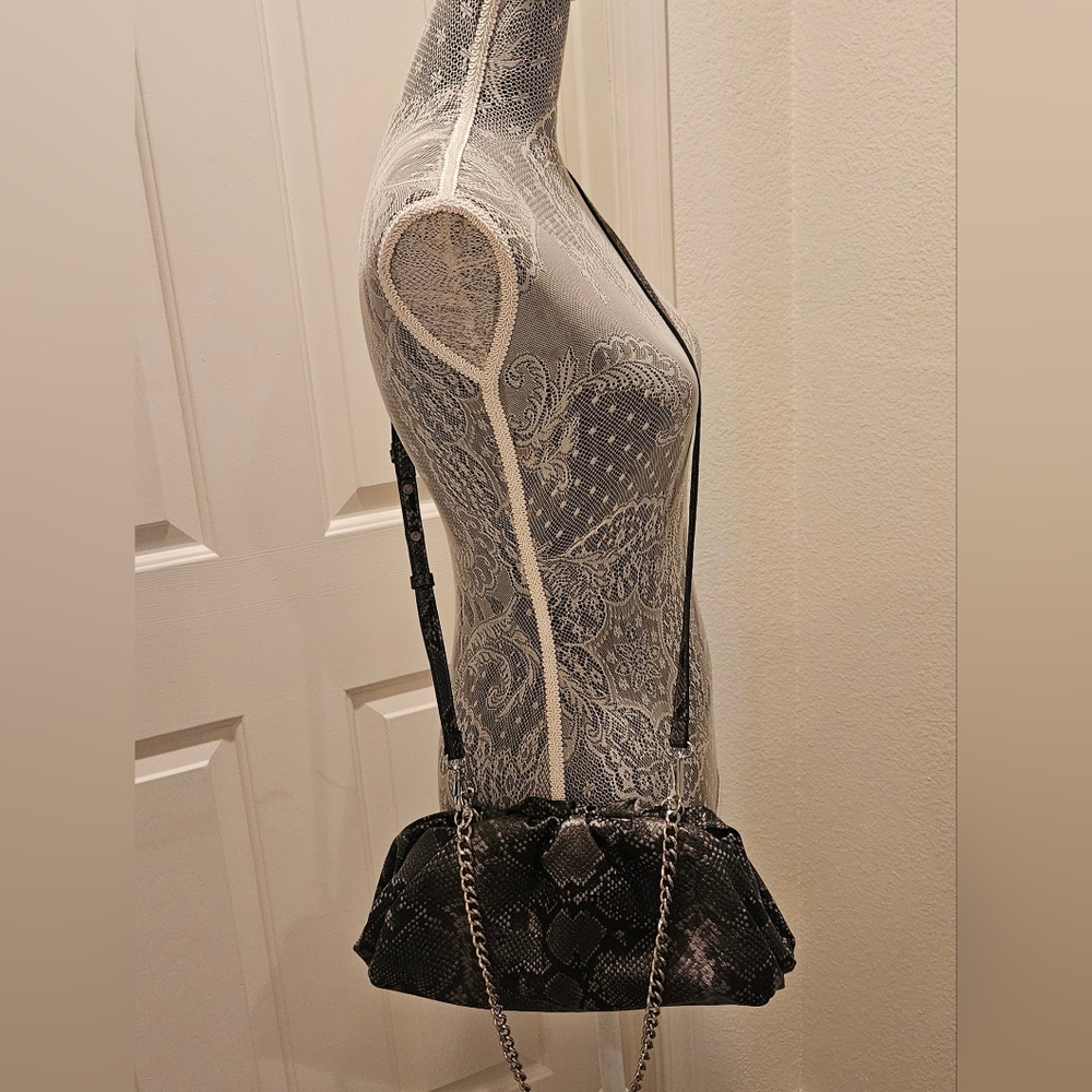 INC International Concepts Black and Gray Snake Print KJ Clutch - Picture 7 of 8